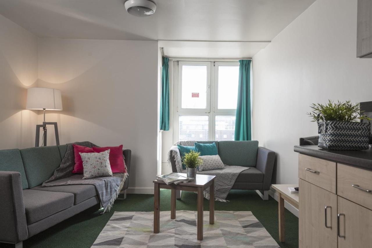 Lovely Ensuite Single Near Knowledge Quarter Holiday home *